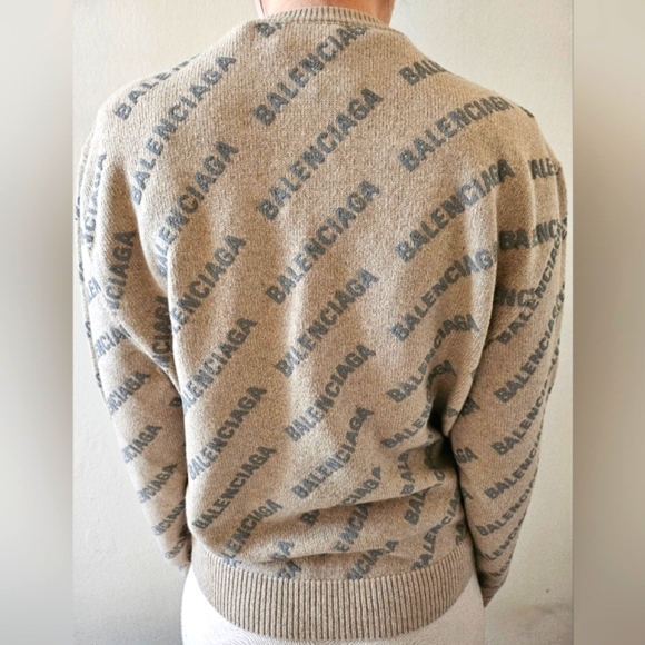 Balenciaga UNISEX Beige S M 2 4 Cashmere Reflector 3M Mini All Over Logo Sweater - Picture 9 of 11
